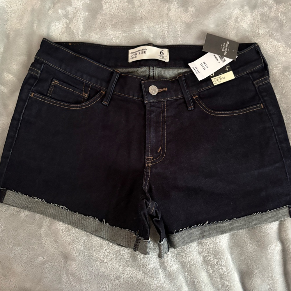 NWT Abercrombie & Fitch Dark Blue Jean Shorts Raw Edge